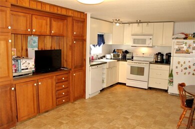 37 Pine St, Fryeburg, ME 04037 - photo 3