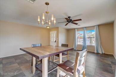 07-E Almond Crest Dr-007