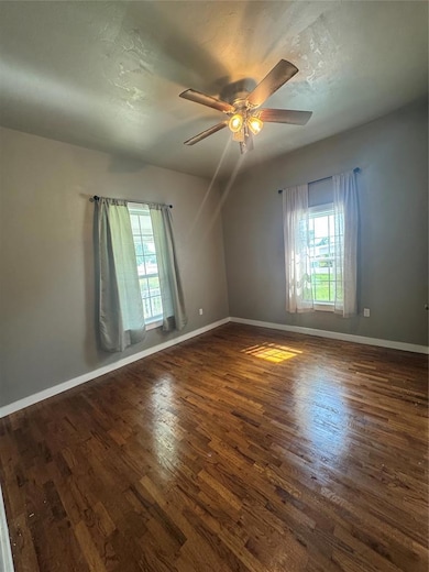 611 SW 6th St, Lindsay, OK 73052 - photo 6