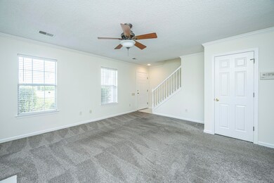 3380QueensgateWay08