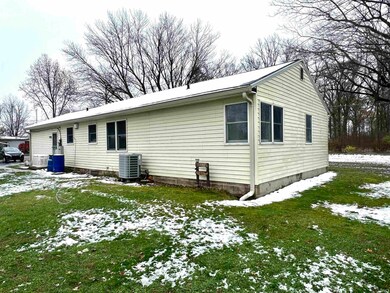 978 S 372 E, Marion, IN 46953 - photo 3