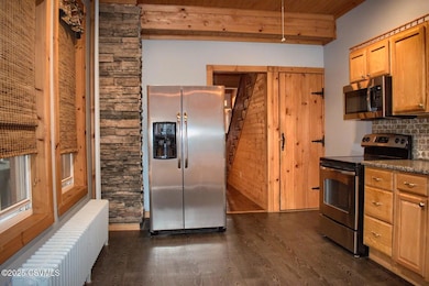 609 E Commerce St, Shamokin, PA 17872 - photo 7