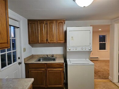 2335 N Apple St, Whitehall, PA 18052 - photo 6