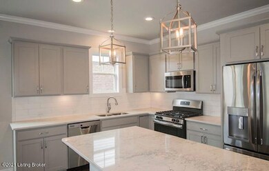 8616 Beaumont Cove Ct, Louisville, KY 40291 - photo 4