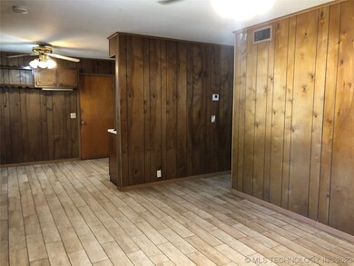 2315 S Poplar St, Sapulpa, OK 74066 - photo 4