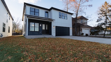 1018 N Princeton Ave, Villa Park, IL 60181 - photo 2