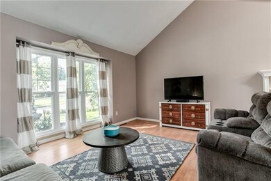 8812 Widmer Rd, Lenexa, KS 66215 - photo 4