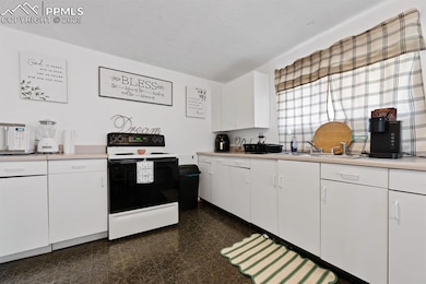 2028 W 15th St, Pueblo, CO 81003 - photo 7