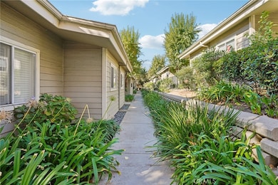 11377 Osborne Place unit 13, Sylmar, CA 91342 - photo 3