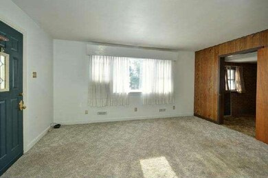 4000 Ardmore Ave, Reading, PA 19605 - photo 4