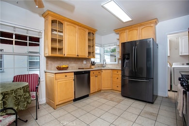 5429 Hayter Ave, Lakewood, CA 90712 - photo 7