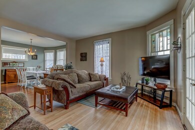 562 Columbus Ave, Benton Harbor, MI 4902
