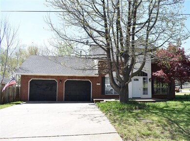 122 N Ozark St, Prairie Grove, AR 72753 - photo 4