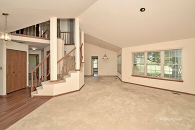 1653 Glengarry Ct, Algonquin, IL 60102 - photo 2