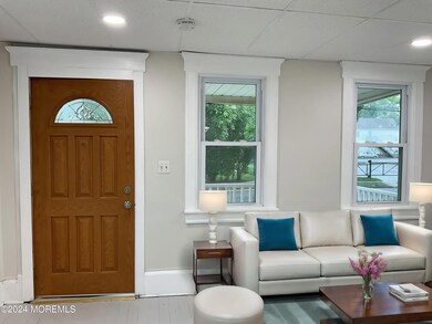 Virtual Staging Cloud - Front-Entrance.j