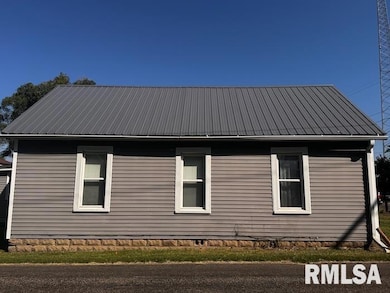 403 N 3rd St, Cuba, IL 61427 - photo 3