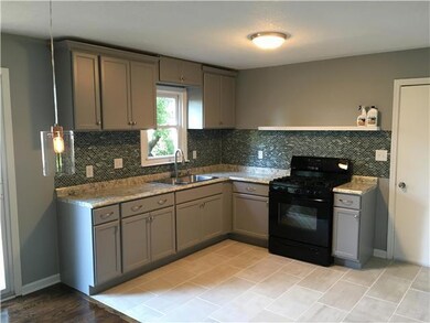 10908 W 64th St, Shawnee, KS 66203 - photo 2