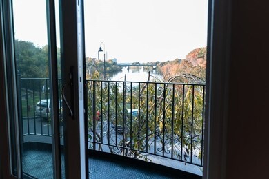 558 E Merrimack St unit 25, Lowell, MA 01852 - photo 7