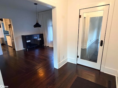 905 E Jefferson Ave, Fairfield, IA 52556 - photo 6