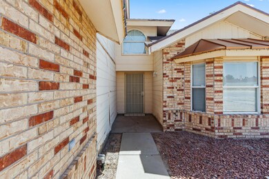 374 Brill Cir, Horizon City, TX 79928 - photo 3