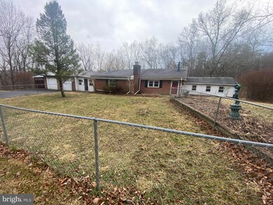 2380 Palmer Rd, Hedgesville, WV 25427 - photo 3