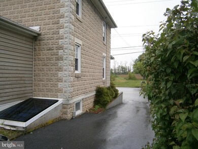 460 Buchanan Trail W, Greencastle, PA 17225 - photo 4