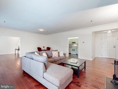 210 Brightwood Club Dr, Lutherville Timonium, MD 21093 - photo 7