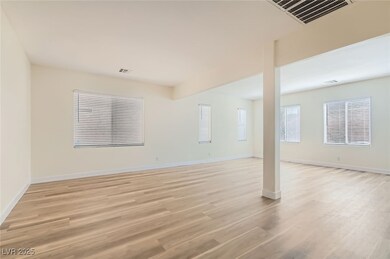 Very Large expanded living options All New Floorin