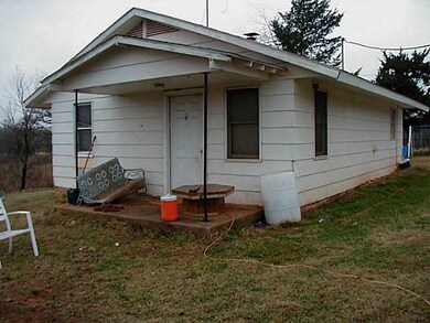 21665 Drummond Rd, Tecumseh, OK 74873 - photo 3