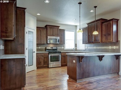 15127 SE Shaunte Ln, Happy Valley, OR 97086 - photo 4