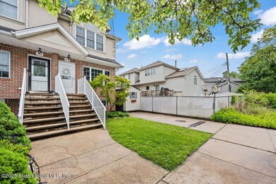 95 Lorraine Ave, Staten Island, NY 10312 - photo 3