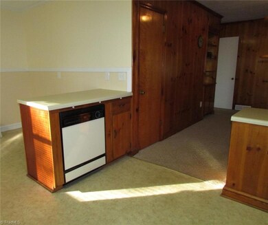 560 N Mccrary St, Asheboro, NC 27205 - photo 5