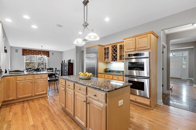 749 Elmgate Dr, Glenview, IL 60025 - photo 7