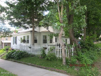 158 Daniels Ave, Pittsfield, MA 01201 - photo 3