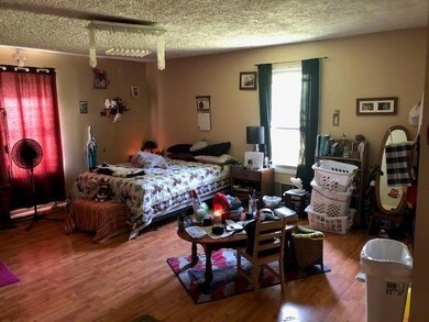 602 E Thompson St, Edinburgh, IN 46124 - photo 5