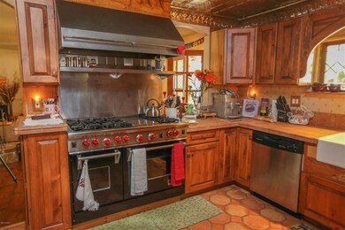 Kitchen area