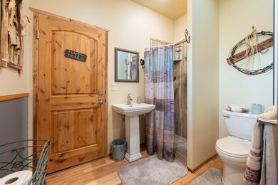 Casita Bathroom