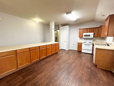 7501 Sunburst Trail, Denton, TX 76210 - photo 6