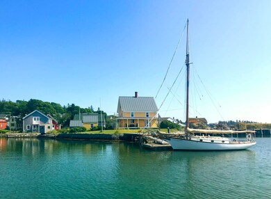 27 Clam Shell Aly, Vinalhaven, ME 04863 - photo 4