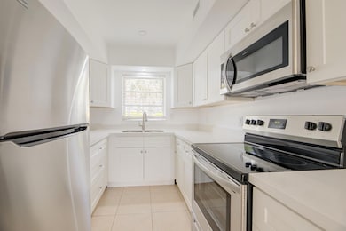 1017 NW 30th Ct unit 1, Wilton Manors, FL 33311 - photo 4