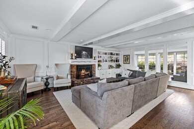 2726 Lawtherwood Ct, Dallas, TX 75214 - photo 5