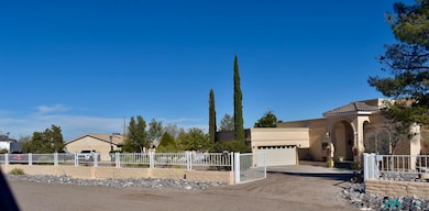 502 Hawthorne Dr, Truth Or Consequences, NM 87901 - photo 4