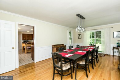 4204 Ravenhurst Cir, Glen Arm, MD 21057 - photo 6