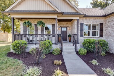 715 N Russell St, Portland, TN 37148 - photo 3