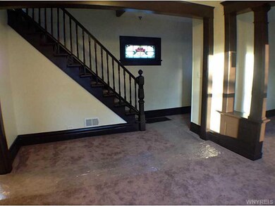 130 Fredericka St, North Tonawanda, NY 14120 - photo 2