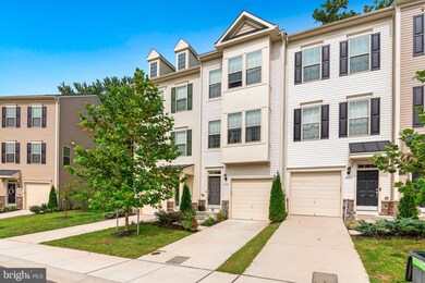 8122 Hollow Ct, Severn, MD 21144 - photo 2