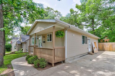 4-web-or-mls-929 Joslin St SE, Grand Rap