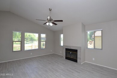 559 N Maple St, Chandler, AZ 85226 - photo 6