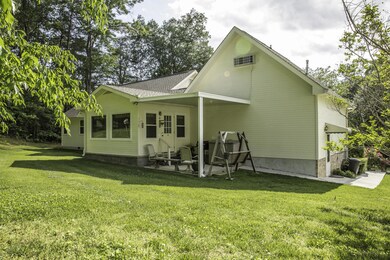 17 - Back porch 3 (1 of 1).jpg