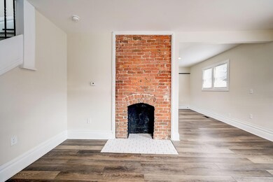 8-web-or-mls-Sullivant Ave-008